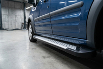 Ford Connect 2010-2013 Trittbretter X5-Typ (2 Stk., Aluminium) Foto 1