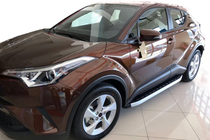 Toyota C-HR 2016-2023 Seitenschweller Fullmond (2 Stk., Alu) Foto 1