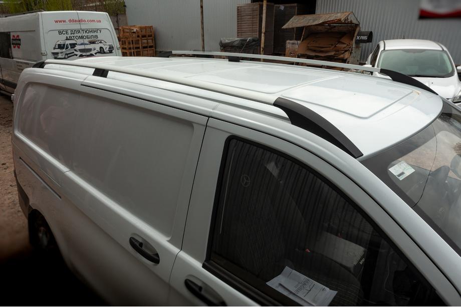 Mercedes Vito/V-class W447 2014- Dachreling ELITE Chrom (Kunststofffuss) Kurzer Radstand (Compact) Image