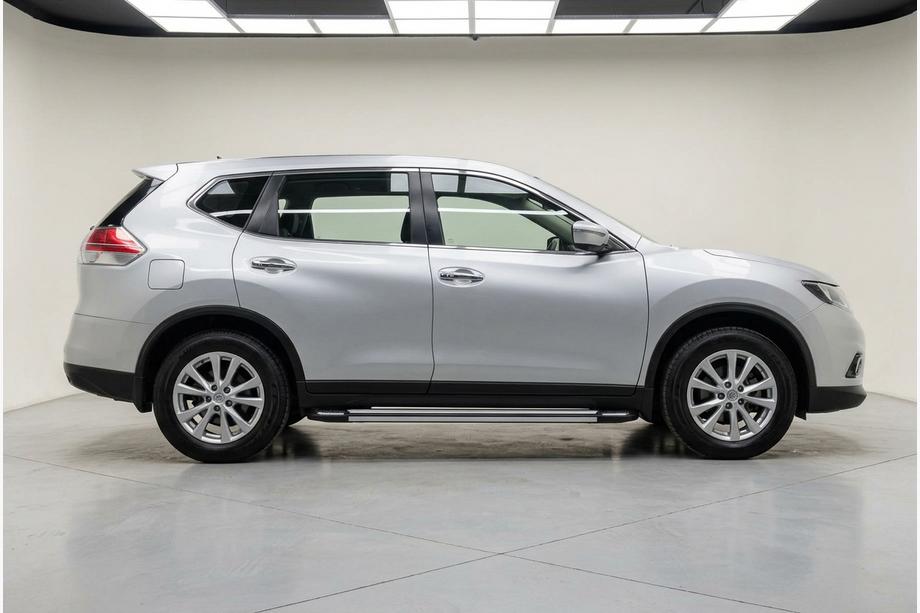 Nissan X-trail T32/Rogue 2014-2021 Trittbretter Rainbow (2 Stk., Aluminium) Image