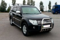Mitsubishi Pajero Wagon IV 2006-2021 Frontbügel QT011 (Edelstahl) Foto 2