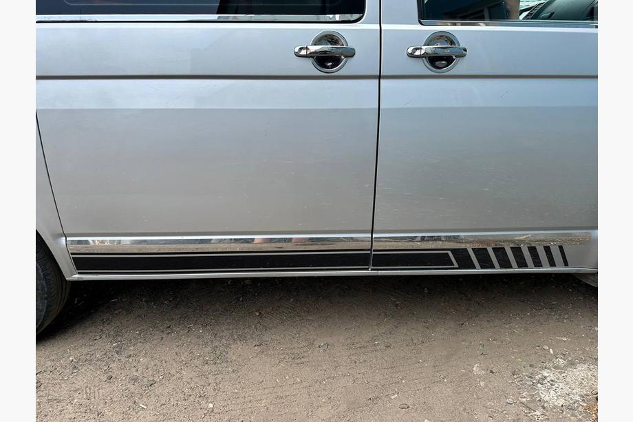 Volkswagen T5 Caravelle 2004-2010 Edelstahl Unterlagen für Türgriffe Foto 5