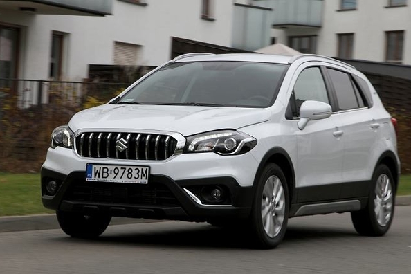 Die Bekanntschaft mit der aktualisierten Crossover Suzuki SX4 S-Cross