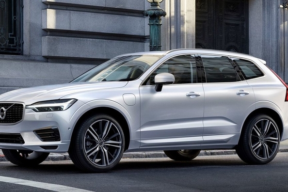 Polestar erhöht die Leistung des Volvo XC60 bis 421 Pferdestärken