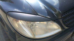Mercedes Vito W639 2004-2014 Scheinwerferblenden gerade (2004-2010, 2 Stk, Kunststoff) Glanz Foto 4