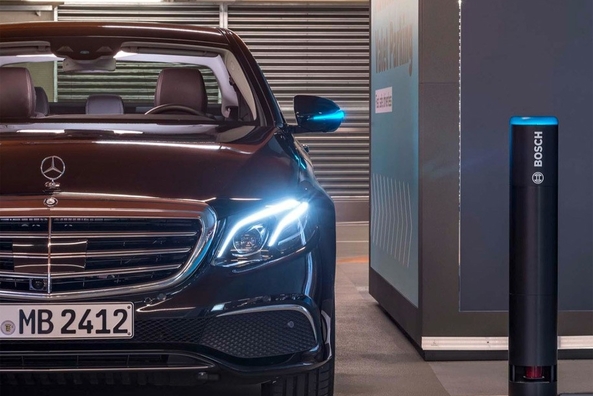 Mercedes-Benz hat eine autonome Parken