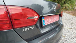Volkswagen Jetta 2011-2018 Chromleiste über dem Kennzeichen OmsaLine (Edelstahl) Foto 1