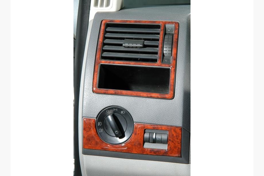 Volkswagen T5 Caravelle 2004-2010 Armaturenbrett Abdeckungen Foto 5