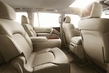 Durchsuchen Sie die aktualisierte SUV Nissan Armada Foto 2
