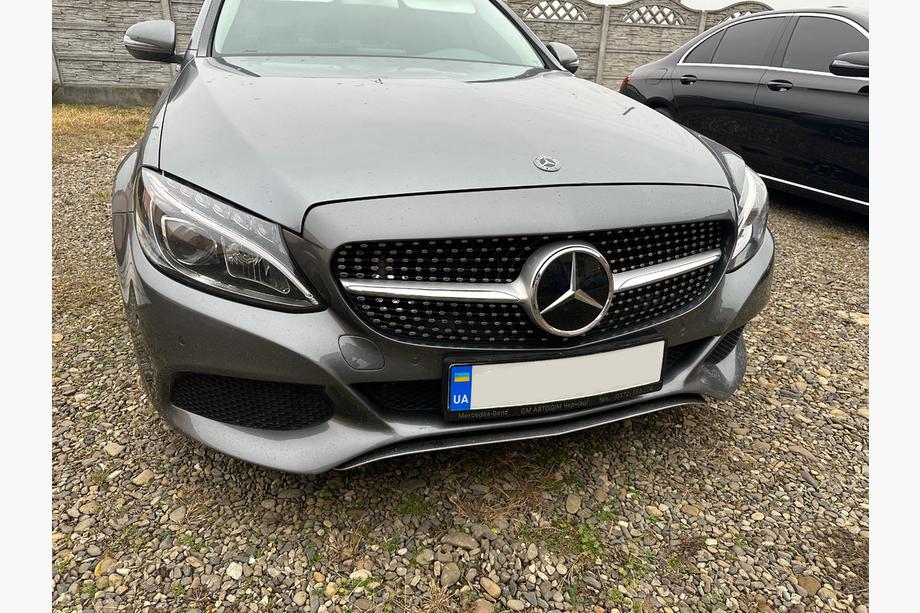 Mercedes C-class W205 2014-2021 Frontgrill Diamond Silber (für Avantgarde/AMG-Line/C43 AMG) Foto 2
