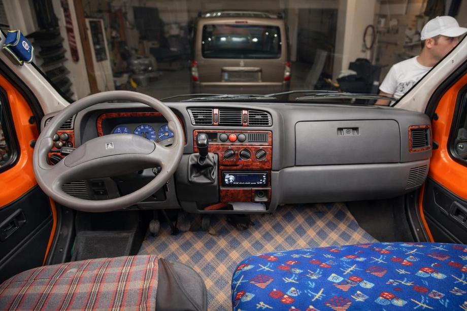 Peugeot Boxer 1994-2006 Armaturenbrett Blenden (Meric, 1995-2002) Image