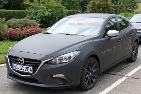 Mazda wird seinen neuen drei-Motor mit einem innovativen