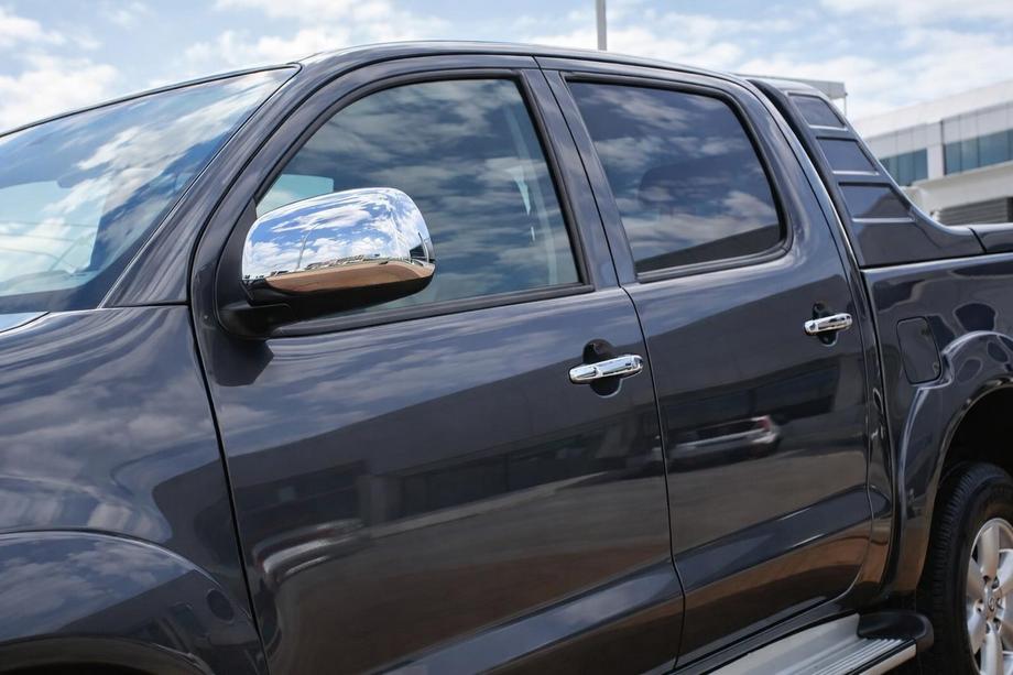 Toyota Hilux 2006-2015 Spiegelabdeckungen (2 Stk., Edelstahl) ABS Kunststoff Image