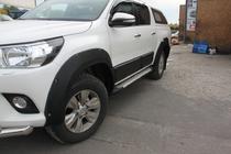 Toyota Hilux 2015- Kotflügelverbreiterungen (2015-2020, ABS, zum Verschrauben) Foto 11