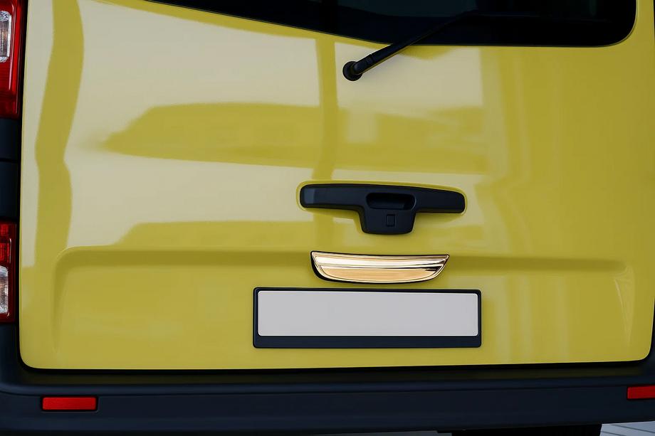 Renault Trafic 2001–2015 Chromleiste über dem Kennzeichen (Eintürer, unten, Edelstahl) Image