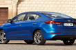 Übersicht der Hyundai Elantra Limousine der sechsten Generation Foto 4