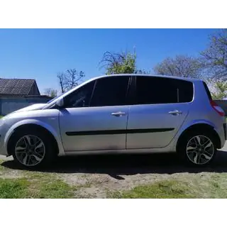 Radlaufverbreiterungen (4 Stk, schwarz) Renault Scenic/Grand 2003-2009 Foto 4
