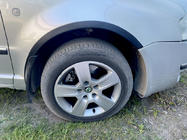 Skoda Superb 2001-2009 Radlaufverbreiterungen (4 Stk, schwarz) Foto 2