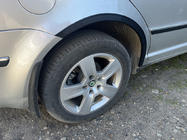 Skoda Superb 2001-2009 Radlaufverbreiterungen (4 Stk, schwarz) Foto 7