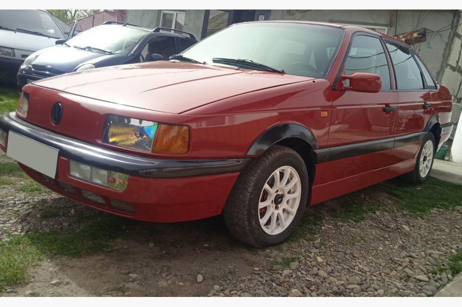 Volkswagen Passat B4 1993-1996 Radlaufverbreiterungen (4 Stk, schwarz) Foto 5