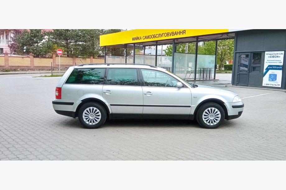Volkswagen Passat B5 1997-2005 Radlaufverbreiterungen (4 Stk, schwarz) Foto 5