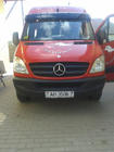 Mercedes Sprinter W906 2006–2018 Frontscheibenblende auf Rahmen V1 (schwarz glanz, 5mm) Foto 12