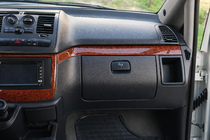 Mercedes Vito W639 2004-2014 Armaturenbrett Zierleisten (Meric, Streifen) 2006-2014, Titan Foto 1
