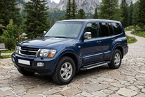 Mitsubishi Pajero Wagon III 1999-2006 Seitenschweller RedLine V1 (2 Stk., Aluminium) Foto 1