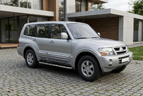 Mitsubishi Pajero Wagon III 1999-2006 Trittbretter Maydos V1 (2 Stk., Aluminium & Edelstahl) Foto 1