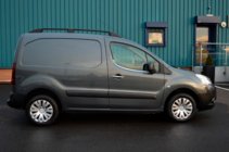 Citroen Berlingo 2008-2018 Fensterrahmenleisten aus Edelstahl Foto 2