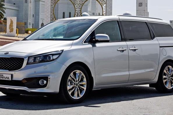 Übersicht der Minivan KIA Carnival
