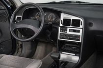 Peugeot 405 1987-1997 Armaturenbrett Abdeckungen (1992-1995) Foto 1