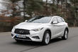 Übersicht der Premium-Fließheck-Infiniti Q30 Foto 4