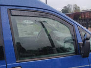 Peugeot Expert 1995-2007 Windabweiser zum Einstecken (2 Stk, DDU) Foto 1