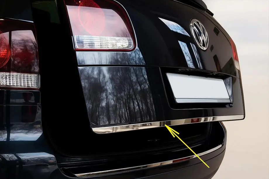 Volkswagen Touareg 2002–2010 Chromleiste Kofferraumdeckel Image