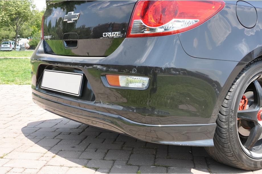 Chevrolet Cruze 2009–2015 Heckstoßstangenabdeckung HB (Meliset, grundiert zum Lackieren) Image