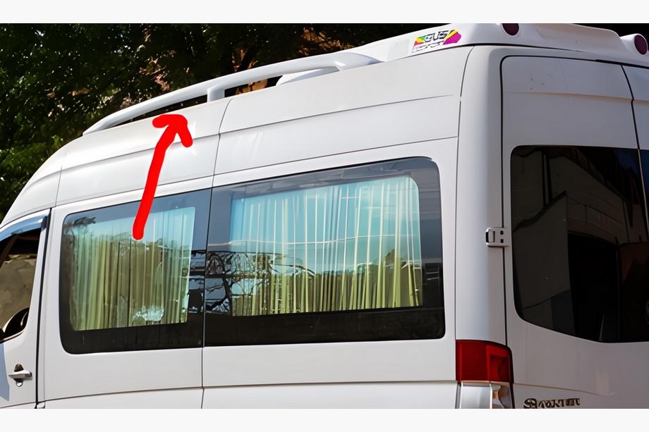 Fiat Ducato 2006-2025 Dachreling (grundiert zum Lackieren) Image