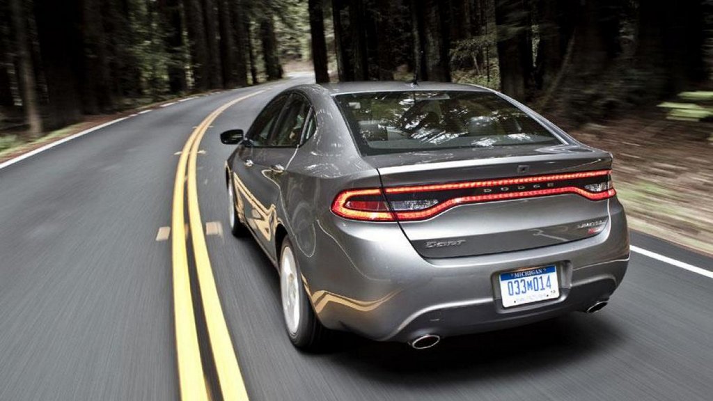 Übersicht der Limousine Dodge Dart