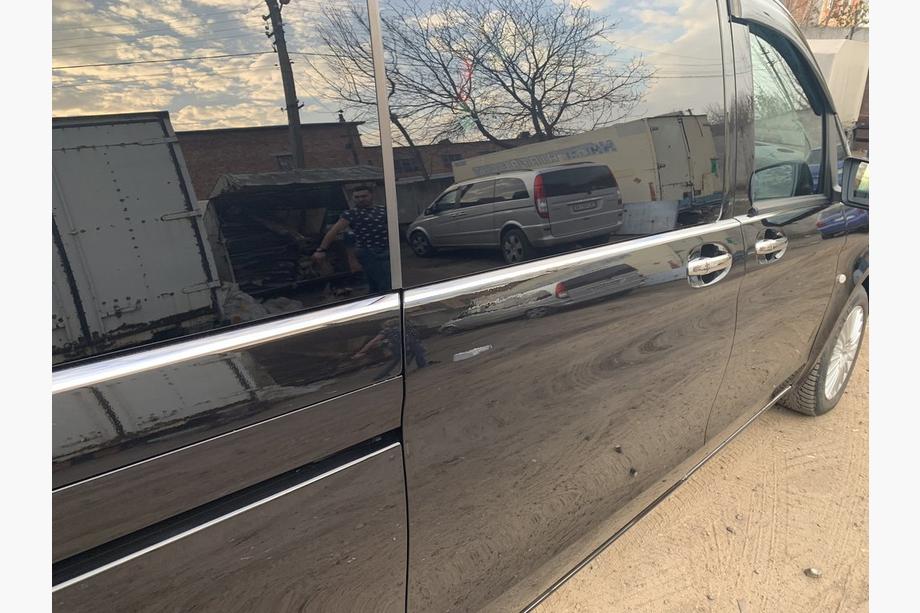 Mercedes Vito/V-class W447 2014- Edelstahl Fensterleisten unten über die gesamte Länge (8 Stk.) Carmos, L1, 1 Seitentür Foto 2