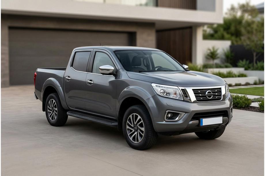 Nissan Navara/NP300 2016- Seitenschweller Tayga Black (2 Stk., Aluminium) Image