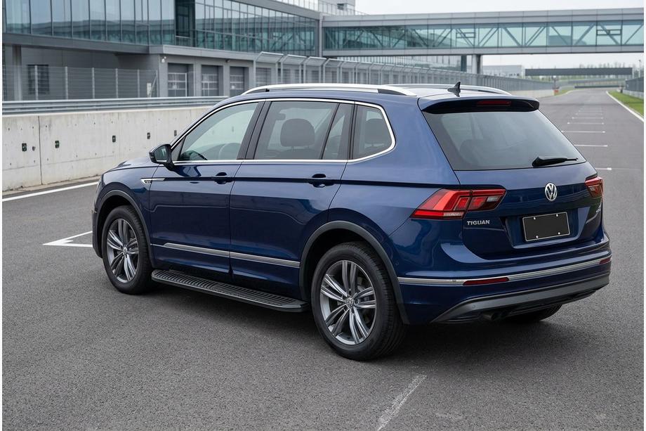 Volkswagen Tiguan 2016-2023 Seitenschweller Tayga Black (2 Stk., Aluminium) Image