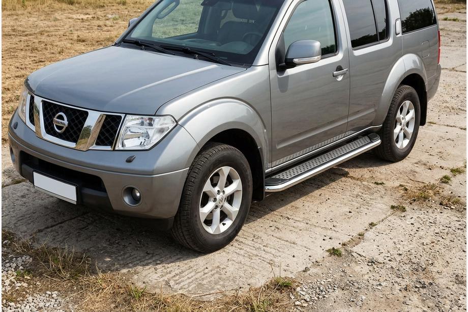 Nissan Pathfinder R51 2005-2014 Seitenschweller Maydos V2 (2 Stk., Aluminium & Edelstahl) Image