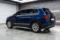 Volkswagen Tiguan 2016-2023 Seitenschweller Maydos V2 (2 Stk., Aluminium & Edelstahl) Foto 1