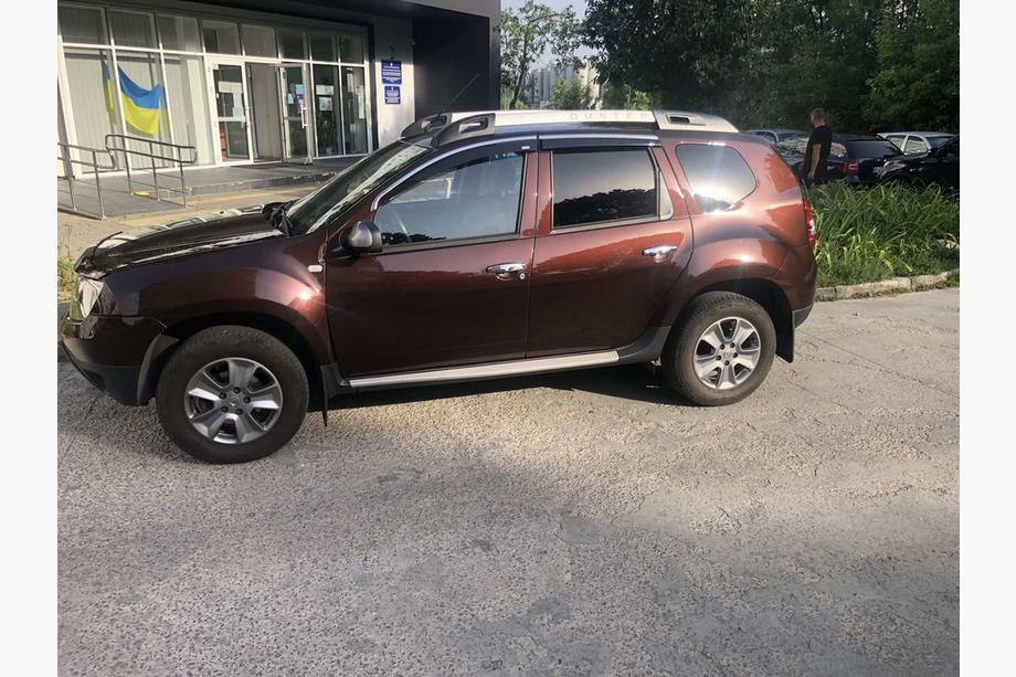 Dacia Duster 2008-2018 Windabweiser mit Chromleiste (4 Stk, Niken) Image