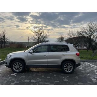 Windabweiser mit Chromleisten (4 Stk, Niken) Volkswagen Tiguan 2007-2016 Foto 4