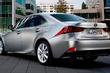 Aktualisiert Limousine Lexus IS Foto 6