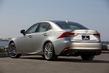Aktualisiert Limousine Lexus IS Foto 2