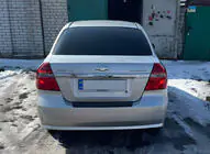 Chevrolet Aveo T250 2005-2011 Heckstoßstangenabdeckung mit Kante Kunststoff Foto 1