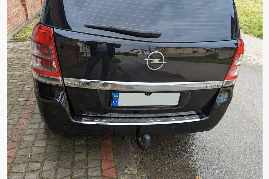 Opel Zafira B 2005–2011 Heckstoßstangenschutz Carmos V1 Edelstahl Image
