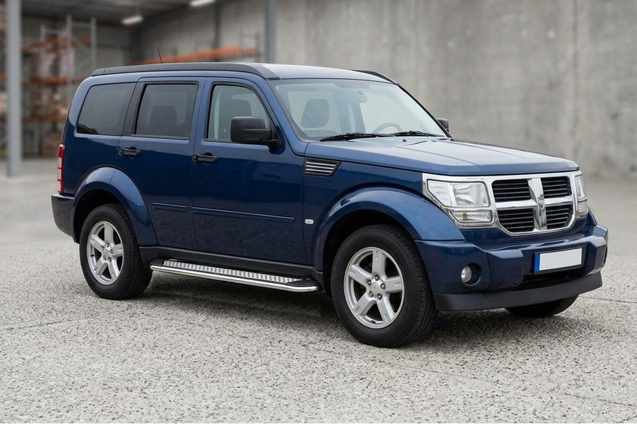 Dodge Nitro 2006-2011 Seitenschweller Maydos V2 (2 Stk., Aluminium & Edelstahl) Image